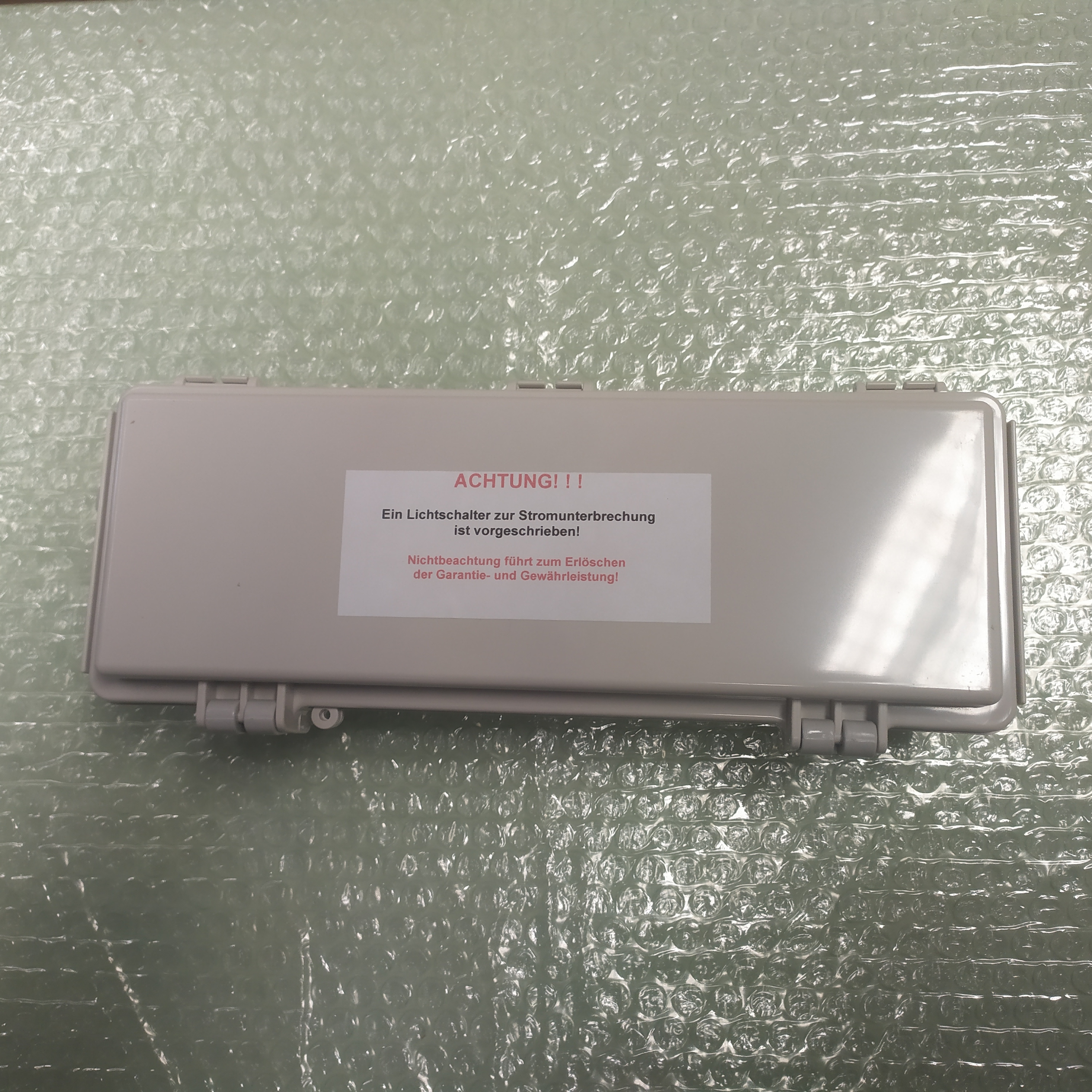 Regenwerk Modul2 Regenbrause Deckeneinbau mit RGB LED