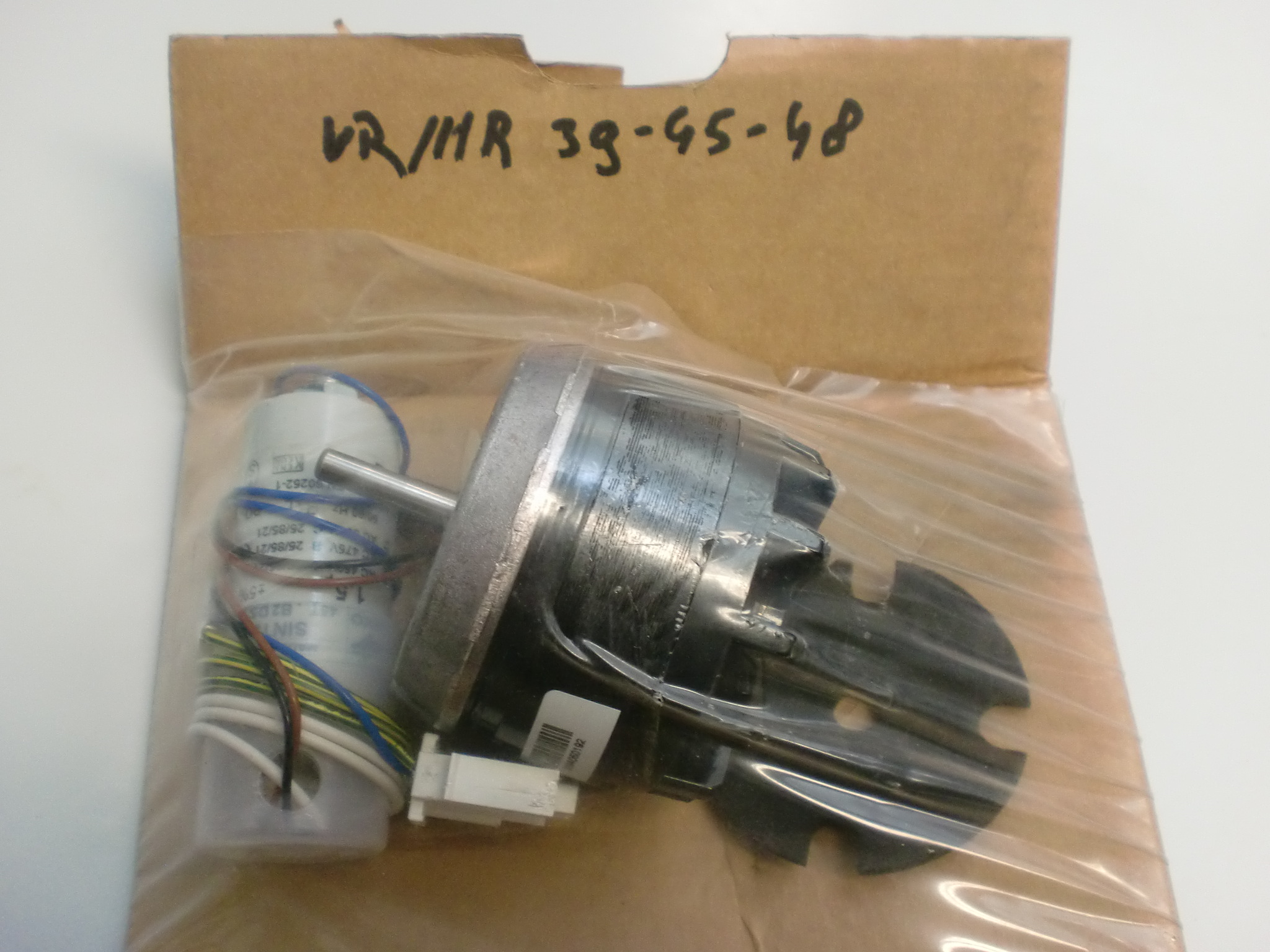 ATAG Benraad Gebläsemotor S9298100 Motor EBM