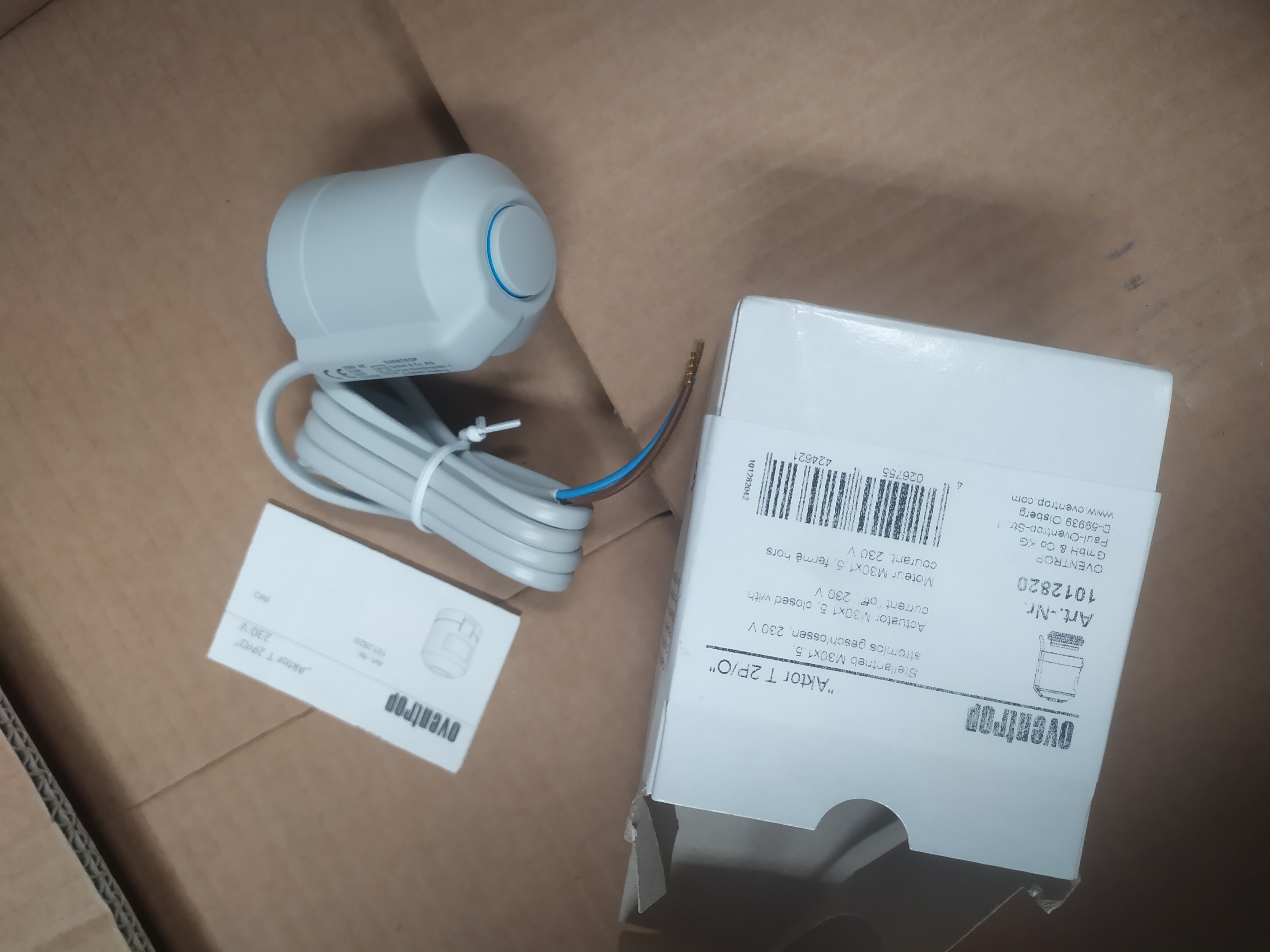Oventrop Stellantrieb M30x1,5mm² 230V stromlos geschlossen NC  Aktor T2P/O 1012820
