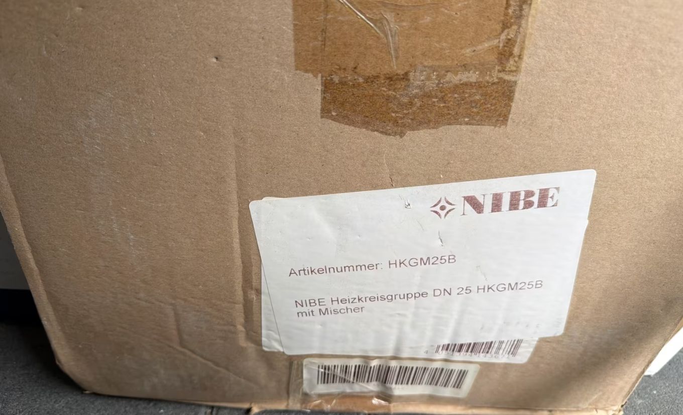 WATTS ( Nibe OEM ) Pumpengruppe HKGM25 mit Grundfos UPM 25 70 Pumpe und Mischer